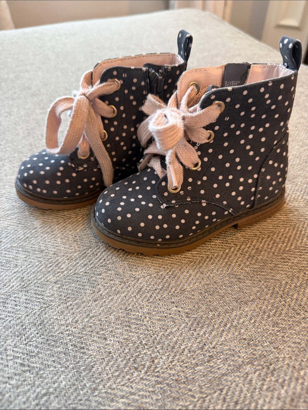 Cat & Jack Navy Polka Dot Lace-Up Kids Boots with Cream Laces - Picture 2 of 6